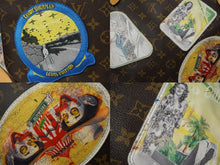 Load image into Gallery viewer, LOUIS VUITTON ルイヴィトン シンディー シャーマン カメラメッセンジャー ショルダーバッグ M40287 美品 中古 62286