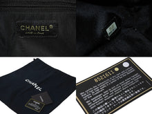 Load image into Gallery viewer, 極美品 CHANEL シャネル ミニボストンバッグ キャビアスキン ブラック 8番台 A20996 ゴールド金具 中古 62301