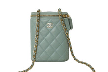 Load image into Gallery viewer, 極美品 CHANEL シャネル チェーンショルダーバック ココマーク ラムスキン グリーン ゴールド金具 中古 62305