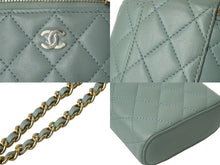 Load image into Gallery viewer, 極美品 CHANEL シャネル チェーンショルダーバック ココマーク ラムスキン グリーン ゴールド金具 中古 62305