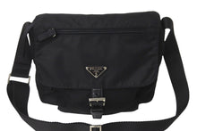 画像をギャラリービューアに読み込む, PRADA プラダショルダーバッグ トライアングルロゴ BT8994 ナイロン ブラック シルバー金具 美品 中古 62306 