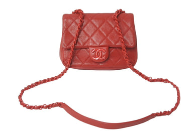 極美品 CHANEL シャネル ショルダーバッグ ココマーク マトラッセ キャビアスキン 29番台 レッド レッド金具 中古 62323
