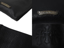 Load image into Gallery viewer, 極美品 CHROMEHEARTS クロムハーツ スクエアポケット ショルダーバッグ セメタリークロス スクロールラベル ブラック 中古 62336