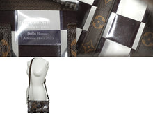 Load image into Gallery viewer, 極美品 LOUIS VUITTON ルイ ヴィトン キーポルバンドリエール25 2WAY ボストンバッグ モノグラムチェス 22AW M20872 中古 62347