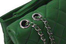 Load image into Gallery viewer, 極美品 CHANEL シャネル マトラッセ 2層 チェーンショルダーバッグ 19番台 グリーン シルバー金具 中古 62389