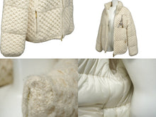 Load image into Gallery viewer, 極美品 CHANEL シャネル ウールダウンジャケット ビジュー ラインストーン P57108K07472 ベージュ マルチ サイズ34 中古 62412