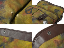 Load image into Gallery viewer, 極美品 CHANEL シャネル エンブロイダリー メッセンジャーバッグ 20番台 グラフィティ カーキ ココマーク A92790 中古 62421