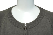 Load image into Gallery viewer, CHANEL シャネル ブルゾン ジップアップ ニット ココマーク ロゴ P55220K07380 サイズ 38 カシミヤ グレー 美品 中古 62427