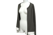 Load image into Gallery viewer, CHANEL シャネル ブルゾン ジップアップ ニット ココマーク ロゴ P55220K07380 サイズ 38 カシミヤ グレー 美品 中古 62427