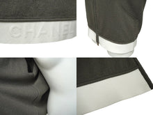 Load image into Gallery viewer, CHANEL シャネル ブルゾン ジップアップ ニット ココマーク ロゴ P55220K07380 サイズ 38 カシミヤ グレー 美品 中古 62427