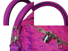 Load image into Gallery viewer, 極美品 LOUIS VUITTON ルイヴィトン 22SS キーポル 50 トリヨンイリュージョン モノグラム ボストンバッグ 2WAY M59713 中古 62440