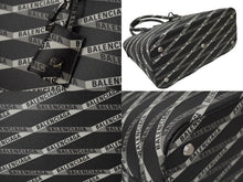 Load image into Gallery viewer, 極美品 BALENCIAGA バレンシアガ ハンドバッグ ヴィル トップハンドル ストラップ欠品 ロゴプリント ブラック グレー 中古 62481