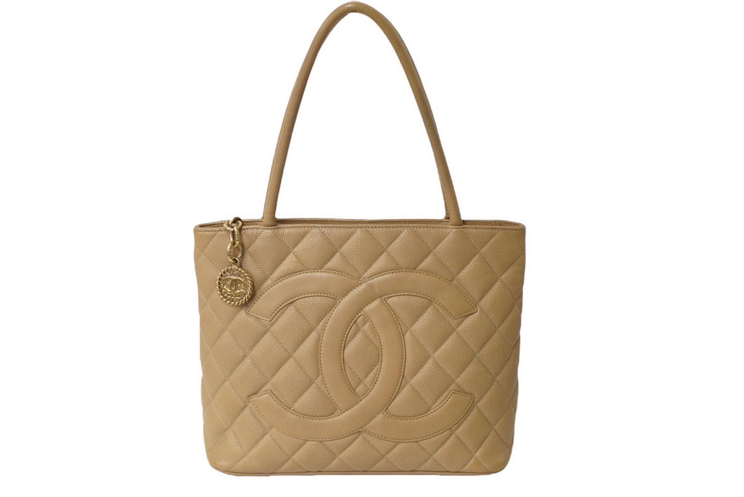 CHANEL シャネル 復刻トート 10番台 ハンドバッグ ココマーク キャビアスキン ベージュ シルバー金具 美品 中古 62485