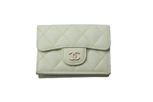 CHANEL シャネル クラシック スモール フラップ ウォレット 31番台 キャビアスキン ライトグリーン ゴールド金具 美品 中古 62497