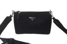 Load image into Gallery viewer, 新品同様 PRADA プラダ ショルダーバッグ ブラック ナイロン トライアングルロゴ 2VH113 2DMHF0002 中古 62498