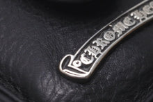 Load image into Gallery viewer, CHROME HEARTS クロムハーツ シガレットケース CHクロス レザー ブラック シルバー925 美品 中古 62510