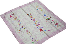 Load image into Gallery viewer, LOUIS VUITTON ルイヴィトン × 村上隆 カレ ウェーブ スカーフ パンダ ロゴ ピンク ホワイト 2003年限定 良品 中古 62522