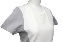 Load image into Gallery viewer, CHANEL シャネル 半袖Ｔシャツ スポーツライン ココマーク サイズ40 P17575V09971 ホワイト グレー 美品 中古 62541