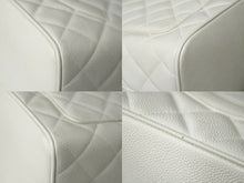Load image into Gallery viewer, 極美品 CHANEL シャネル 復刻トート 8番台 ハンドバッグ ココマーク キャビアスキン ホワイト ゴールド金具 中古 62547