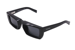 PRADA プラダ サングラス アイウェア SPR24Y 1AB5S0 サイドロゴ プラスチック ブラック 美品 中古 62570