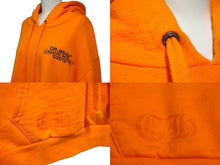 Load image into Gallery viewer, 極美品 CHROME HEARTS クロムハーツ ×オフホワイト ロゴバックプリントプルオーバーパーカー オレンジ サイズXL 中古 62592