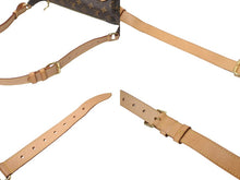 Load image into Gallery viewer, 極美品 LOUIS VUITTON ルイヴィトン バムバッグ ボディバッグ M43644 モノグラム ゴールド金具 中古 62666