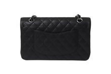 Load image into Gallery viewer, 極美品 CHANEL シャネル Wフラップ 25 ショルダーバッグ キャビアスキン ランダム マトラッセ シルバー金具 ブラック 中古 62674