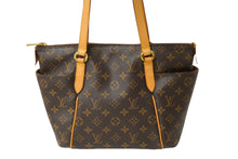Load image into Gallery viewer, LOUIS VUITTON ルイヴィトン モノグラム トータリーPM トートバッグ PVC レザー ゴールド金具 M56688 美品 中古 62681