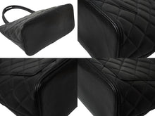 Load image into Gallery viewer, CHANEL シャネル 復刻トートバック A01804 7番台 キャビアスキン ブラック シルバープレート 美品 中古 626922