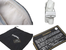 Load image into Gallery viewer, CHANEL シャネル マトラッセ チェーンショルダー ショルダーバッグ 22番台 ラムスキン シルバー シルバー金具 美品 中古 62693