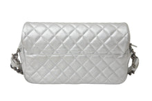Load image into Gallery viewer, CHANEL シャネル マトラッセ チェーンショルダー ショルダーバッグ 22番台 ラムスキン シルバー シルバー金具 美品 中古 62693