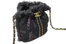 Load image into Gallery viewer, 極美品 CHANEL シャネル 巾着ミニ チェーンショルダーバッグ ランダム デニム ブラックパープル ゴールド金具 中古 62698