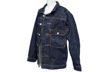 Load image into Gallery viewer, Levi&#39;s リーバイス オリジナルフェイク KAWS 直筆サイン入り デニムジャケット シルバー金具 サイズ38 美品 中古 62712