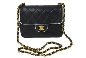 CHANEL シャネル ヴィンテージ ミニマトラッセチェーンショルダーバッグ19cm 1番台 ブラック ホワイト バイカラー 美品 中古 62732