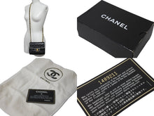 Load image into Gallery viewer, CHANEL シャネル ヴィンテージ ミニマトラッセチェーンショルダーバッグ19cm 1番台 ブラック ホワイト バイカラー 美品 中古 62732