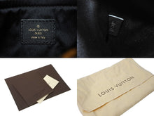 Load image into Gallery viewer, 極美品 LOUIS VUITTON ルイヴィトン ポシェット カリー M93131 ワンショルダーバック 2010年クルーズライン ブラック 中古 62739