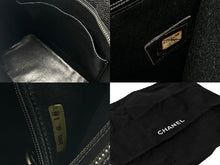 Load image into Gallery viewer, CHANEL シャネル ハンドバッグ 復刻トート キャビアスキン マトラッセ ココマーク 6番台 シルバー金具 美品 中古 62750
