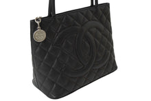 Load image into Gallery viewer, CHANEL シャネル ハンドバッグ 復刻トート キャビアスキン マトラッセ ココマーク 6番台 シルバー金具 美品 中古 62750