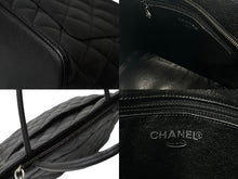 Load image into Gallery viewer, CHANEL シャネル ハンドバッグ 復刻トート キャビアスキン マトラッセ ココマーク 6番台 シルバー金具 美品 中古 62750