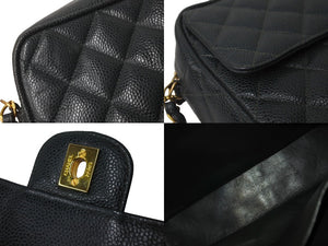 極美品 CHANEL シャネル ビジューチェーンショルダーバッグ マトラッセ 玉付きキャビアスキン 3番台 グリーン 中古 62752