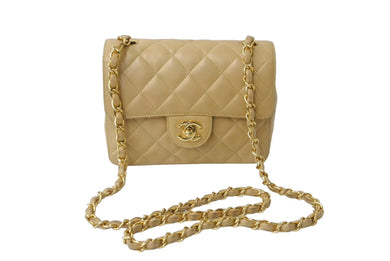 極美品 新型 CHANEL シャネル ヴィンテージ ミニマトラッセチェーンショルダーバッグ 6番台 ベージュ 中古 62753
