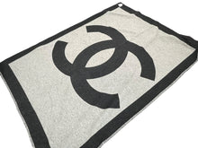 Load image into Gallery viewer, CHANEL シャネル スポーツライン 大判ブランケット ウール カシミヤ混 グレー ブラック 美品 中古 62763