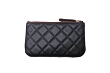 Load image into Gallery viewer, CHANEL シャネル マトラッセ ミニポーチ 31番台 A82365 キャビアスキン グレインドカーフ ブラック ゴールド金具 美品 中古 66279