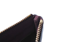 Load image into Gallery viewer, CHANEL シャネル マトラッセ ミニポーチ 31番台 A82365 キャビアスキン グレインドカーフ ブラック ゴールド金具 美品 中古 66279