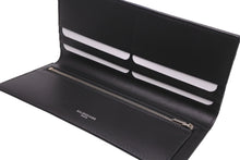 Load image into Gallery viewer, 新品未使用品 BALENCIAGA バレンシアガ パスポートロングウォレット2チケット 7877772AA3R6027 ホワイト ブラック ブルー 62795