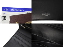 Load image into Gallery viewer, 新品未使用品 BALENCIAGA バレンシアガ パスポートロングウォレット2チケット 7877772AA3R6027 ホワイト ブラック ブルー 62796