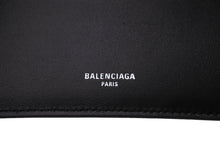 Load image into Gallery viewer, 新品未使用品 BALENCIAGA バレンシアガ パスポートロングウォレット1チケット 7877742AA3R3615 グリーン ホワイト レッド 62798