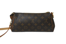 Load image into Gallery viewer, LOUIS VUITTON ルイヴィトン モノグラム エヴァ ショルダーバッグ M95567 ブラウン ロゴ アクセサリーポーチ 美品 中古 62813