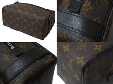 Load image into Gallery viewer, LOUIS VUITTON ルイヴィトン トゥルーストワレ モノグラムマカサー ポーチ M40378 ブラウン シルバー金具 美品 中古 62814