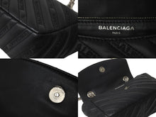 Load image into Gallery viewer, BALENCIAGA バレンシアガ Wチェーンショルダーバッグ 501684 BBラウンド ロゴ刺繍 キルティング レザー ブラック 美品 中古 62824